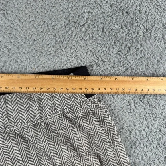 Lululemon T.H.E. Lined Short Mens Grey Stretch Aztec No Tag 28" - Picture 2 of 8